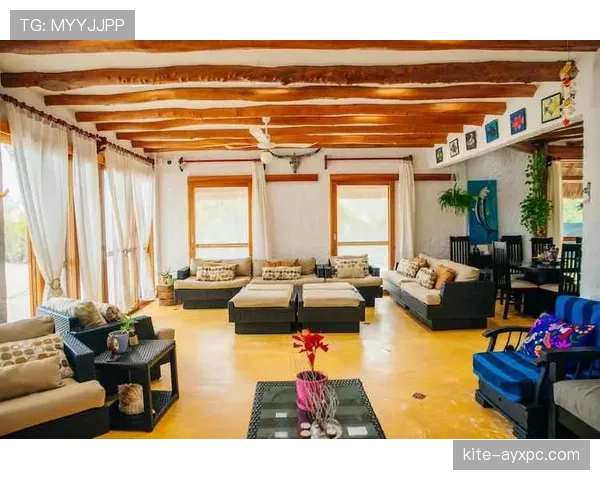 惠若琪退役后住的那套房，光衣帽间就比我出租屋大